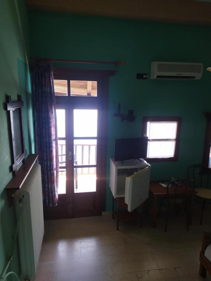Double Studio Room In Mylopotamos With Beautifull View 桑加拉达 外观 照片